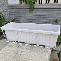 Chậu trồng rau, hoa lan can và Giá đỡ 63 (màu trắng) – Combo trồng trên lan can, tiết kiệm không gian, dễ sử dụng